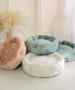 MARSHMALLOW Premium Marble Effect Velvet Dog Bed - Image 4