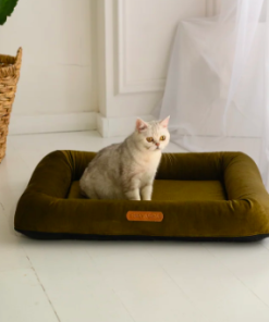 Alternative view of MONOLITH Premium Velvet Dog Bed with Removable Mattress